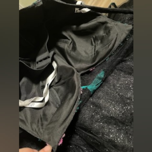 EUC 💗 15 Roses 💗Quincenera dress 🖤 Beautiful Princess Ball Gown, size 2 - Picture 8 of 14